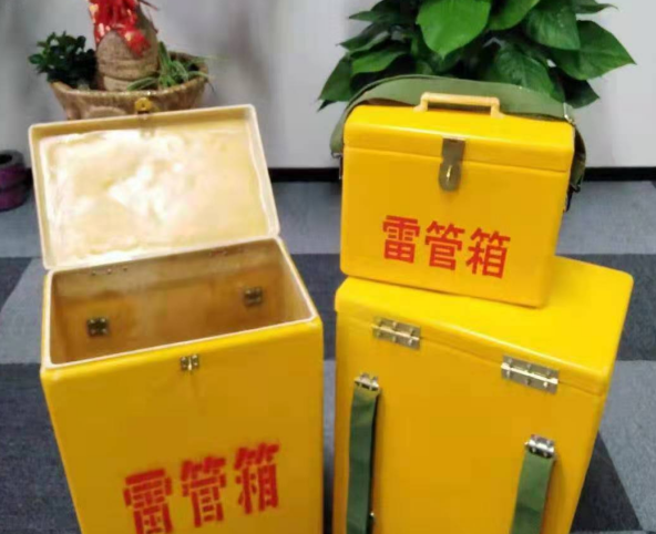修文玻璃钢雷管箱有哪些特点